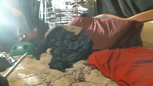 hahard1onestill online show from February 3, 4:56 pm