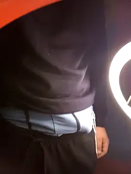 max20q online show from March 22, 3:28 pm