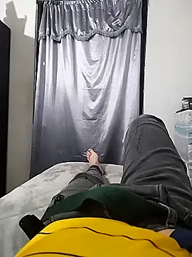 Snapshot of Andy-rtg chatting on March 14, 1:48 am Andy-rtg online show from March 14, 1:48 am