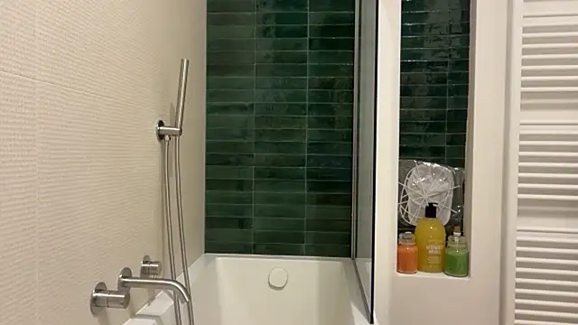 JOREDDs online show from February 18, 9:23 pm