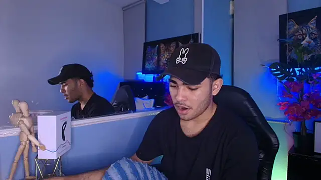 LucasCarterr  online show from November 12, 4:18 am