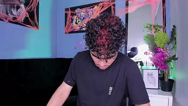 LucasCarterr  online show from October 28, 5:10 am