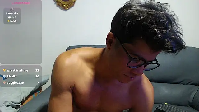 Christian Musclet4 online show from October 20, 11:36 am