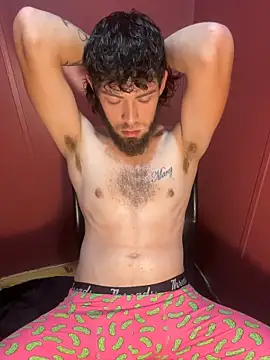 bwcizThrobbing online show from November 6, 10:40 am