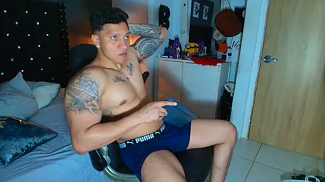 ethan dalton  online show from March 8, 3:21 am