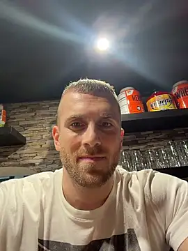 trainwithme online show from December 1, 8:28 am