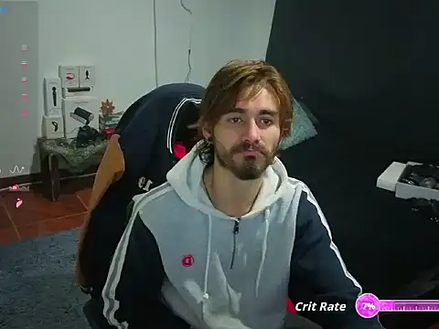 Aaron malikk online show from December 14, 4:19 am