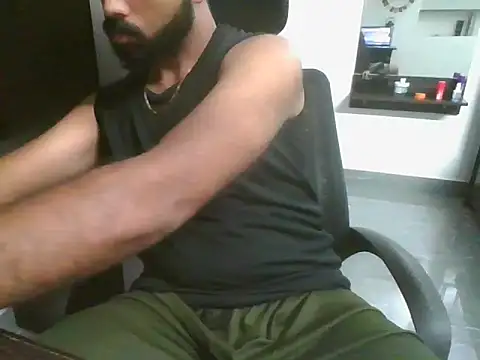 lovelyakash69 online show from January 13, 12:42 pm