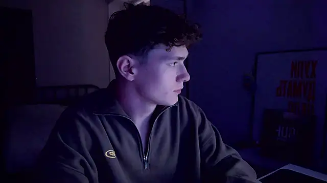 DanyDavis online show from September 19, 3:01 pm