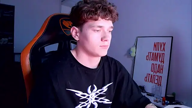 DanyDavis online show from October 4, 2:00 pm