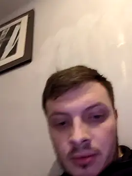 Ryanbigcock3194 online show from December 3, 1:22 am