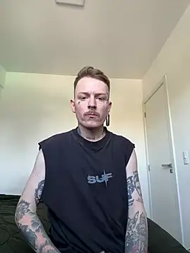 CrisBohn online show from March 21, 7:24 pm