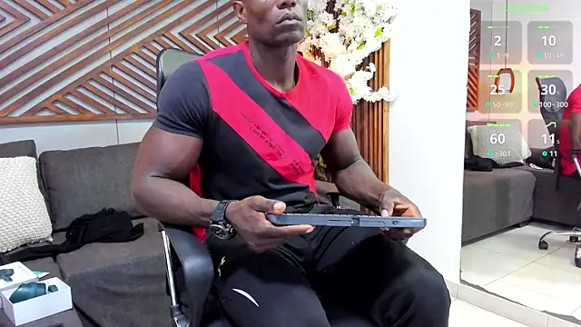 MarcusBlack  online show from November 12, 11:49 am