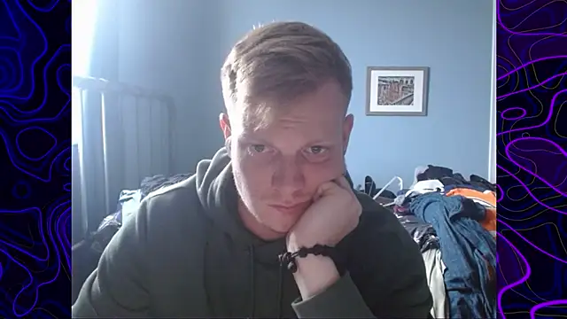 lustylyndon online show from November 8, 4:32 pm