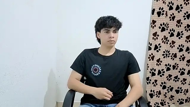 Kei Dream online show from December 4, 1:01 am