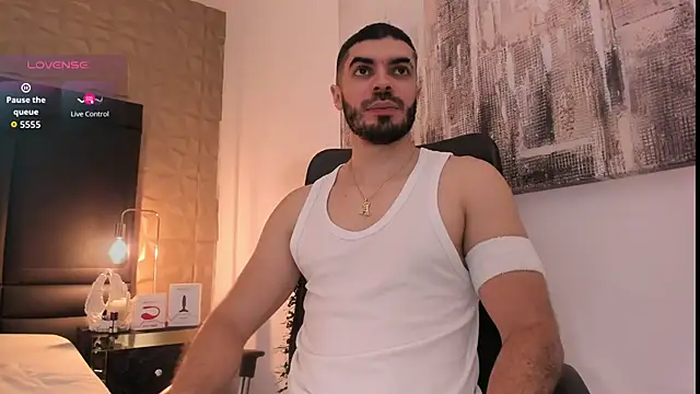 AxelThompson  online show from September 21, 12:05 pm