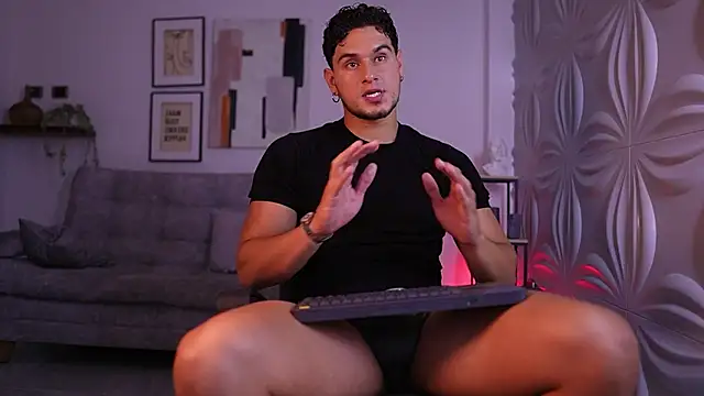 DaviesBrown online show from April 16, 11:51 pm