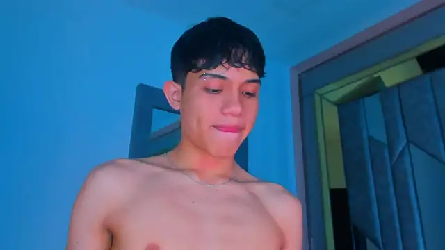 Sebax Young online show from December 2, 3:42 am