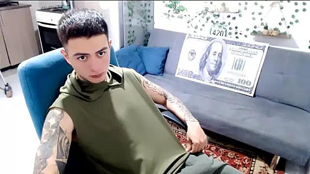 santii ss online show from February 4, 3:40 pm