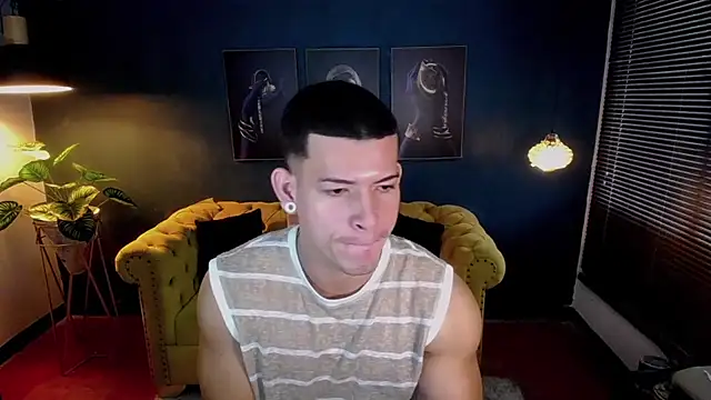 Snapshot of ethan_rodgers chatting on October 20, 8:24 pm ethan rodgers online show from October 20, 8:24 pm