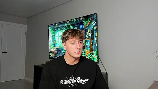 DaniHort online show from February 8, 10:32 am