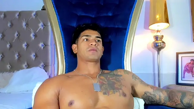 antonio  444 online show from September 17, 10:38 am