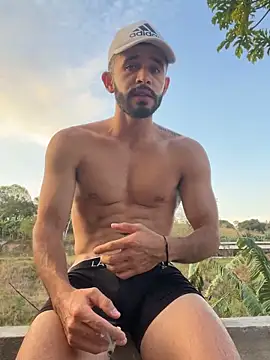 Jacksonfranco online show from February 27, 10:42 pm