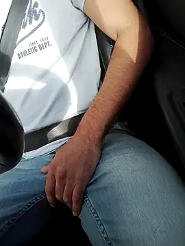 peepformance online show from September 18, 8:05 am