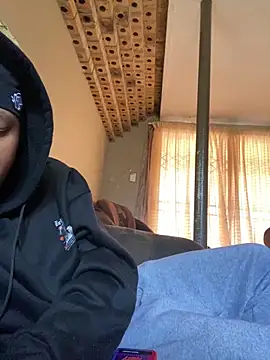 Romeo23567 online show from June 18, 9:58 am