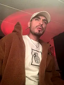 malek xarx  online show from November 27, 1:20 am