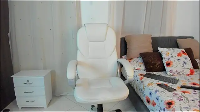 ThiagooJames online show from January 11, 6:06 am