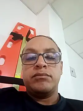 Yahinaga online show from November 7, 7:17 pm