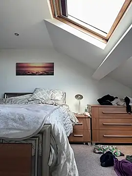 Woodchip online show from March 28, 2:17 pm