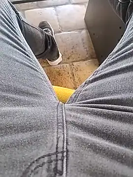 Priv69ley online show from July 9, 6:22 pm