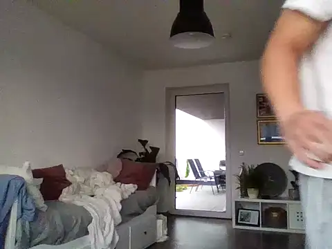 Mrlarox online show from September 8, 5:01 pm