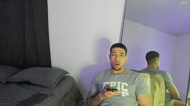 ThiagoLugo online show from November 29, 7:21 am