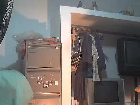 alej90 online show from April 19, 6:24 am