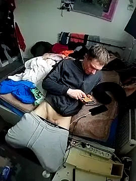 Wilsonn86 online show from February 20, 7:43 am