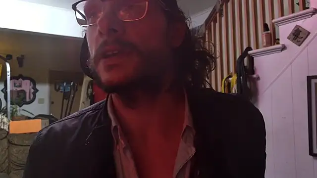 MasterDaddyCool online show from November 26, 4:37 am