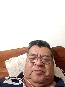 luisfernando66 online show from March 28, 7:08 am