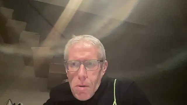 choupipat1 online show from February 1, 7:12 pm