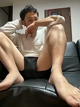 muut1215 online show from December 5, 10:44 am