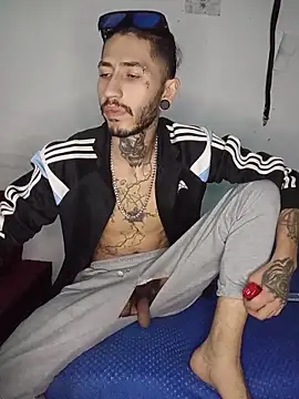 Tattoboy19cm online show from July 19, 2:28 am