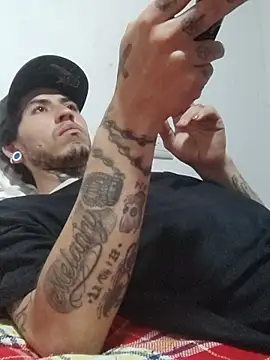 Tattoboy19cm online show from November 18, 7:17 pm