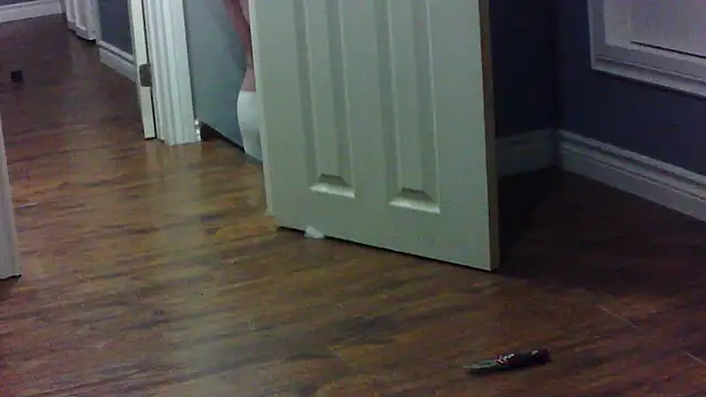 lovemedirty online show from February 8, 7:25 am