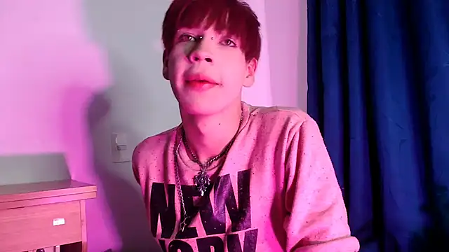 lucky stricke online show from April 7, 4:45 am