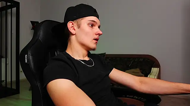 Mark Karson online show from September 12, 7:25 pm