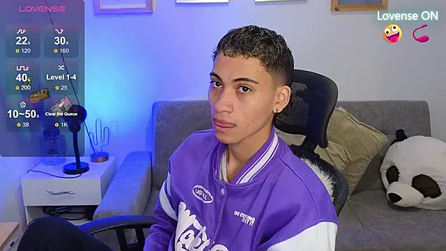 yulian vasquez online show from November 25, 12:29 pm