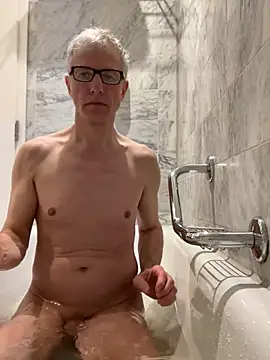 SexyLeon8 online show from February 13, 10:54 pm