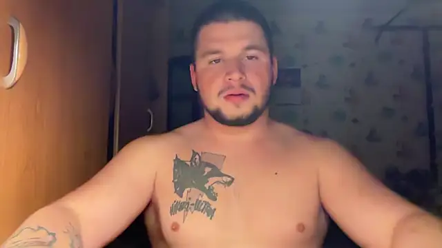 chiraq1945 online show from April 19, 8:33 pm